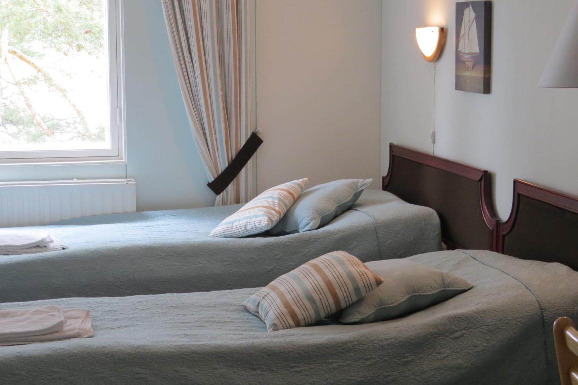 Hotel Laatokan Portti Parikkala Esterno foto